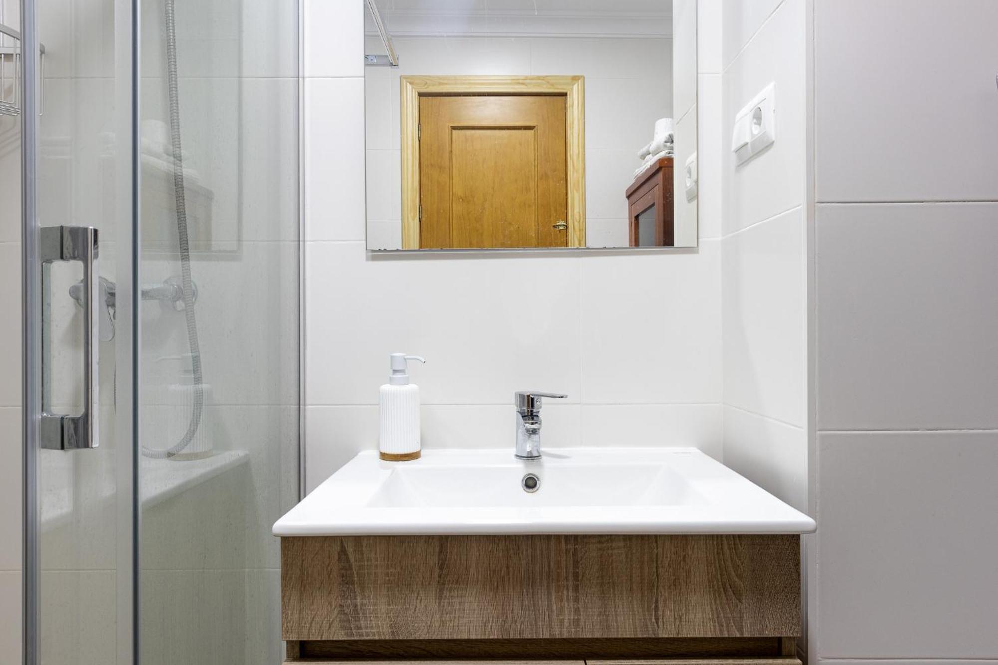 Sea Apartment Торе дел Мар Екстериор снимка