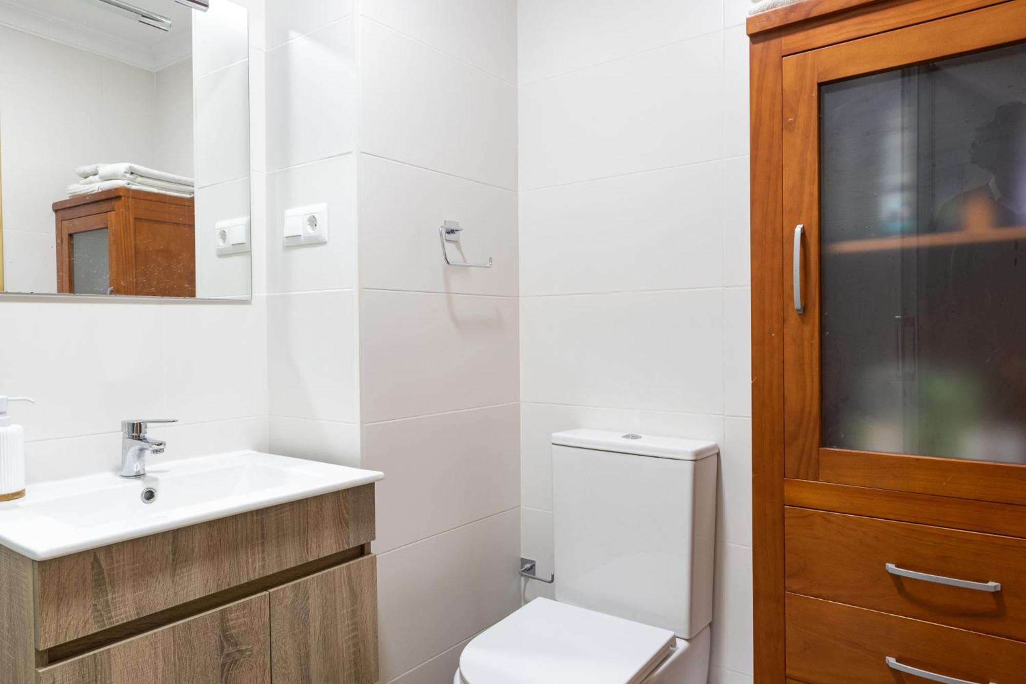 Sea Apartment Торе дел Мар Екстериор снимка